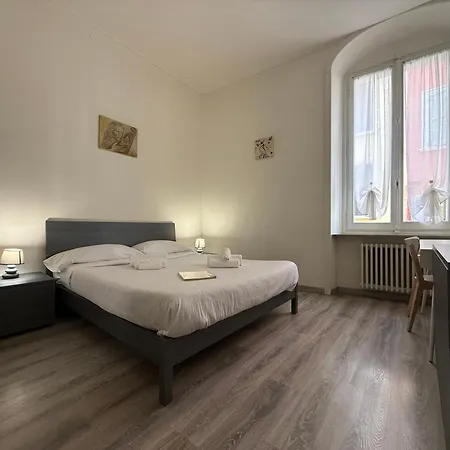 Appartamento La Violetta Di // Del Ducato Parma