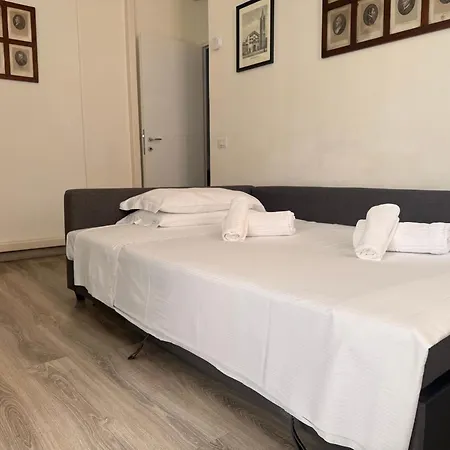 La Violetta Di // Del Ducato *