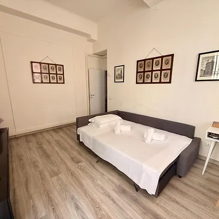 La Violetta Di // Del Ducato Apartment