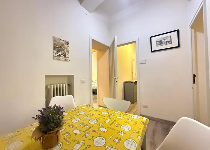 Apartment La Violetta Di // Del Ducato *